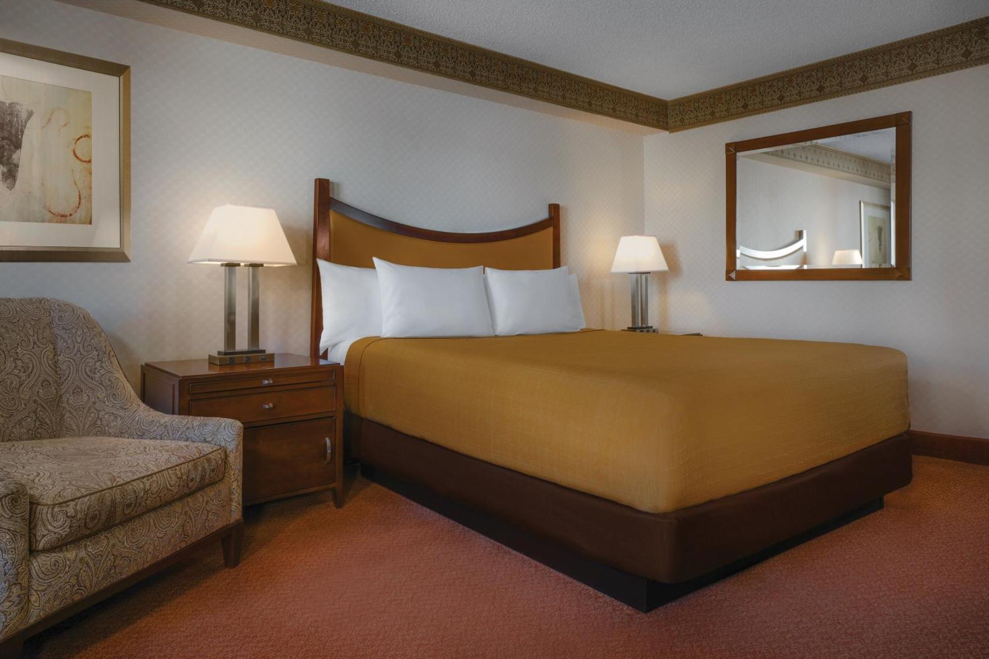 Manor King Room