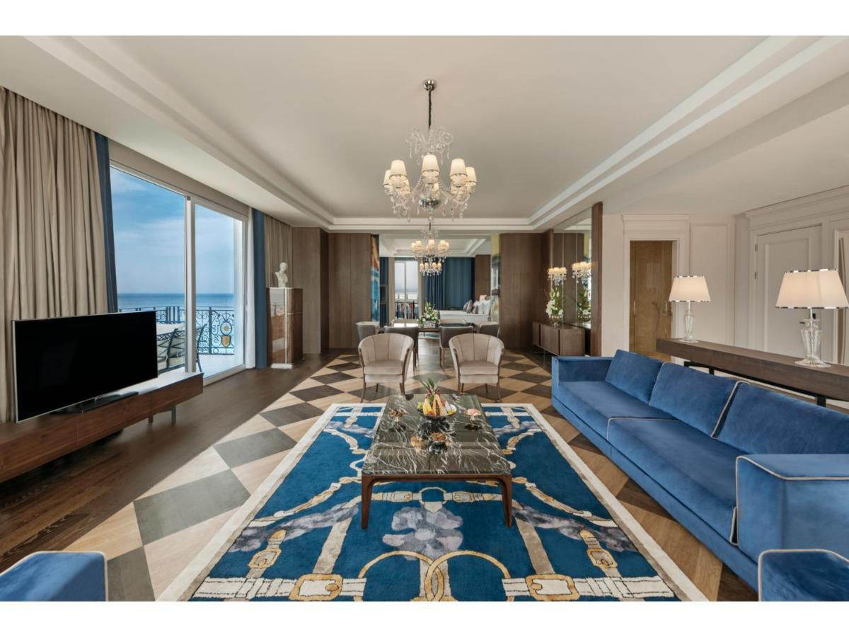 Queen Suite Sea View