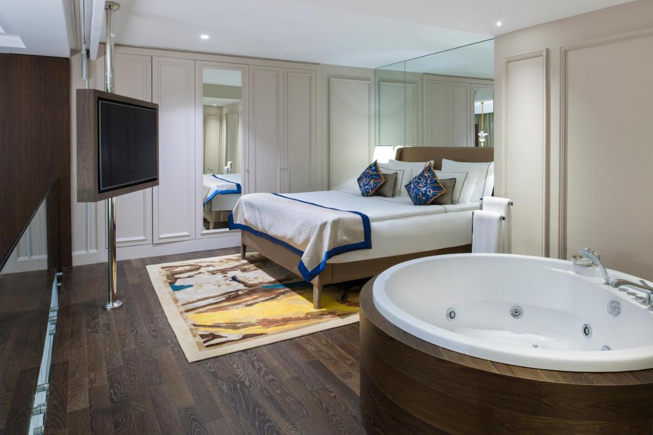 Suite Private Pool
