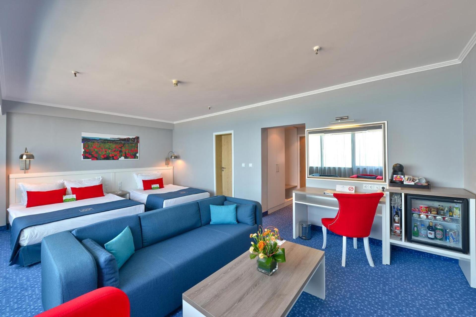 Deluxe Double or Twin Room with Park View - Wellness package