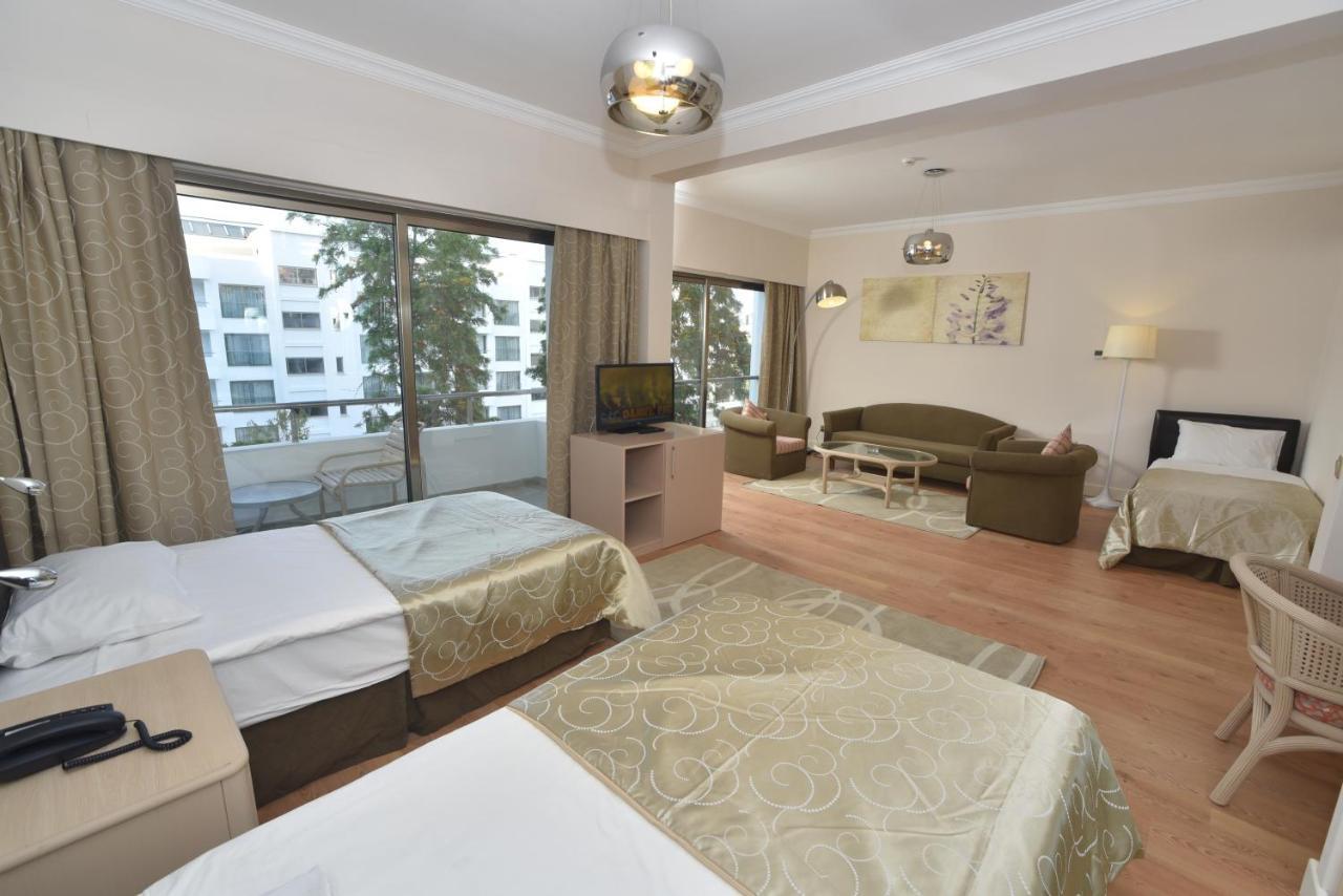 Quadruple Room with Garden View