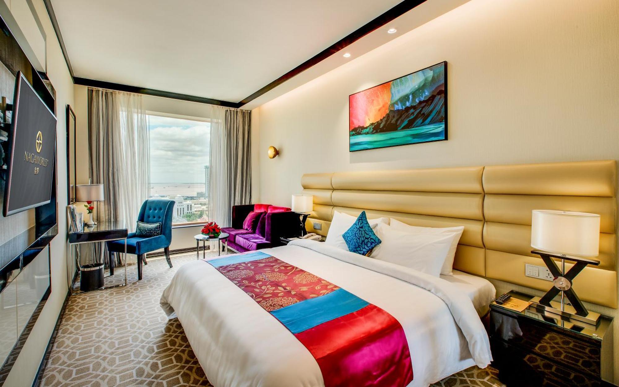 Superior Room NagaWorld 2