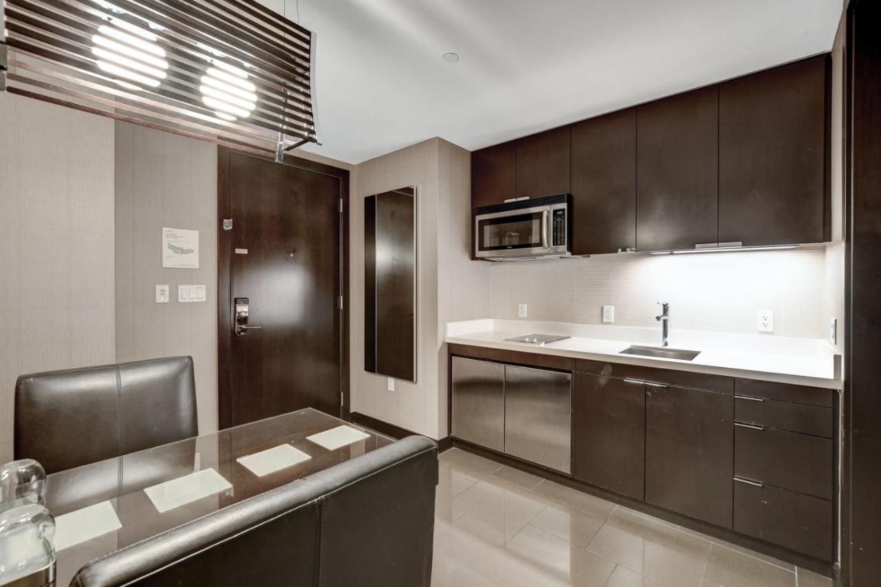 Suite City View