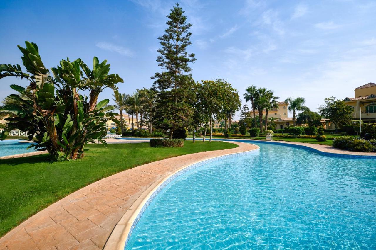 Presidential Suite Pool View