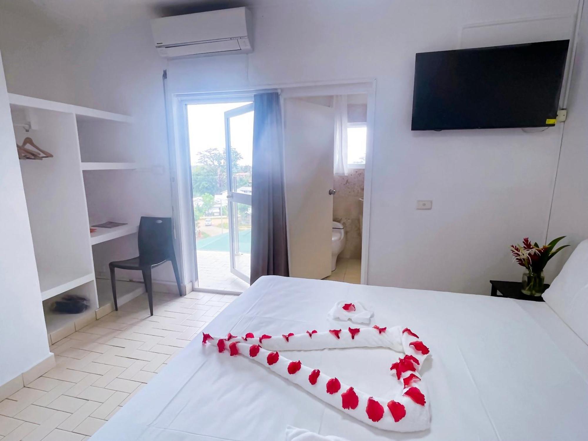 Queen Room with Balcony