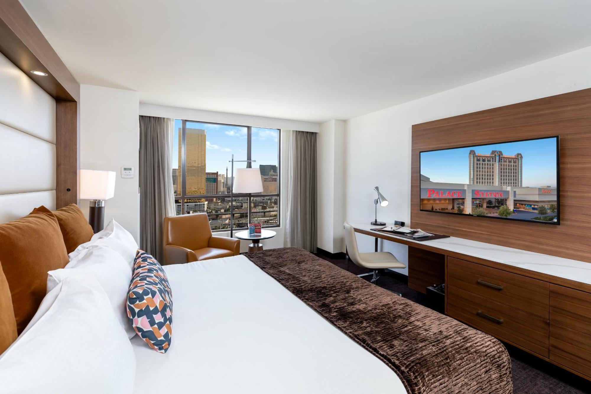 City View Premier Room - 1 King Bed