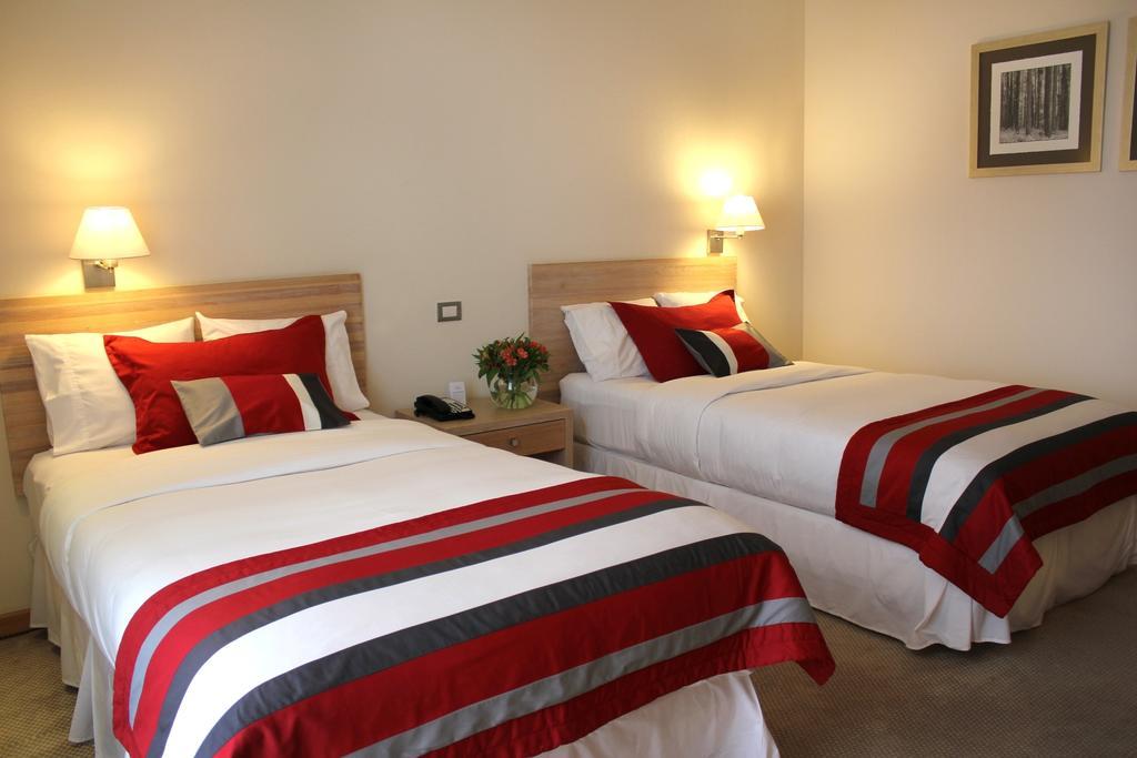 Twin Room,154555913:JPEG