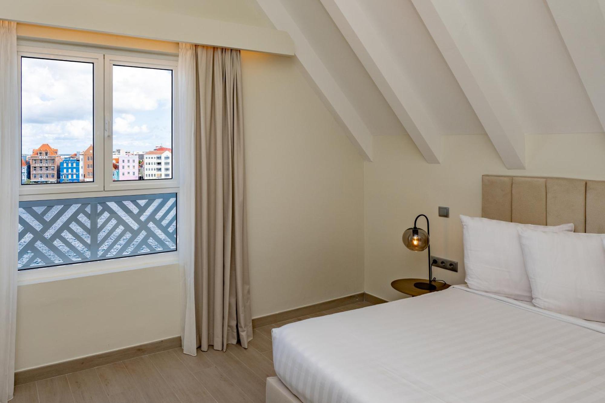 Loft King Suite