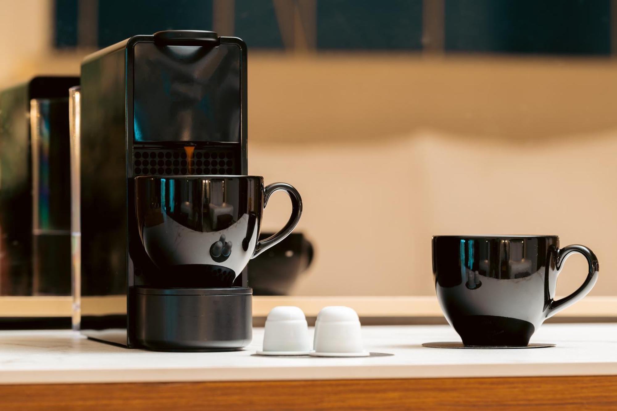 Caribbean Diamond King & Sofa,1610221094:JPEG