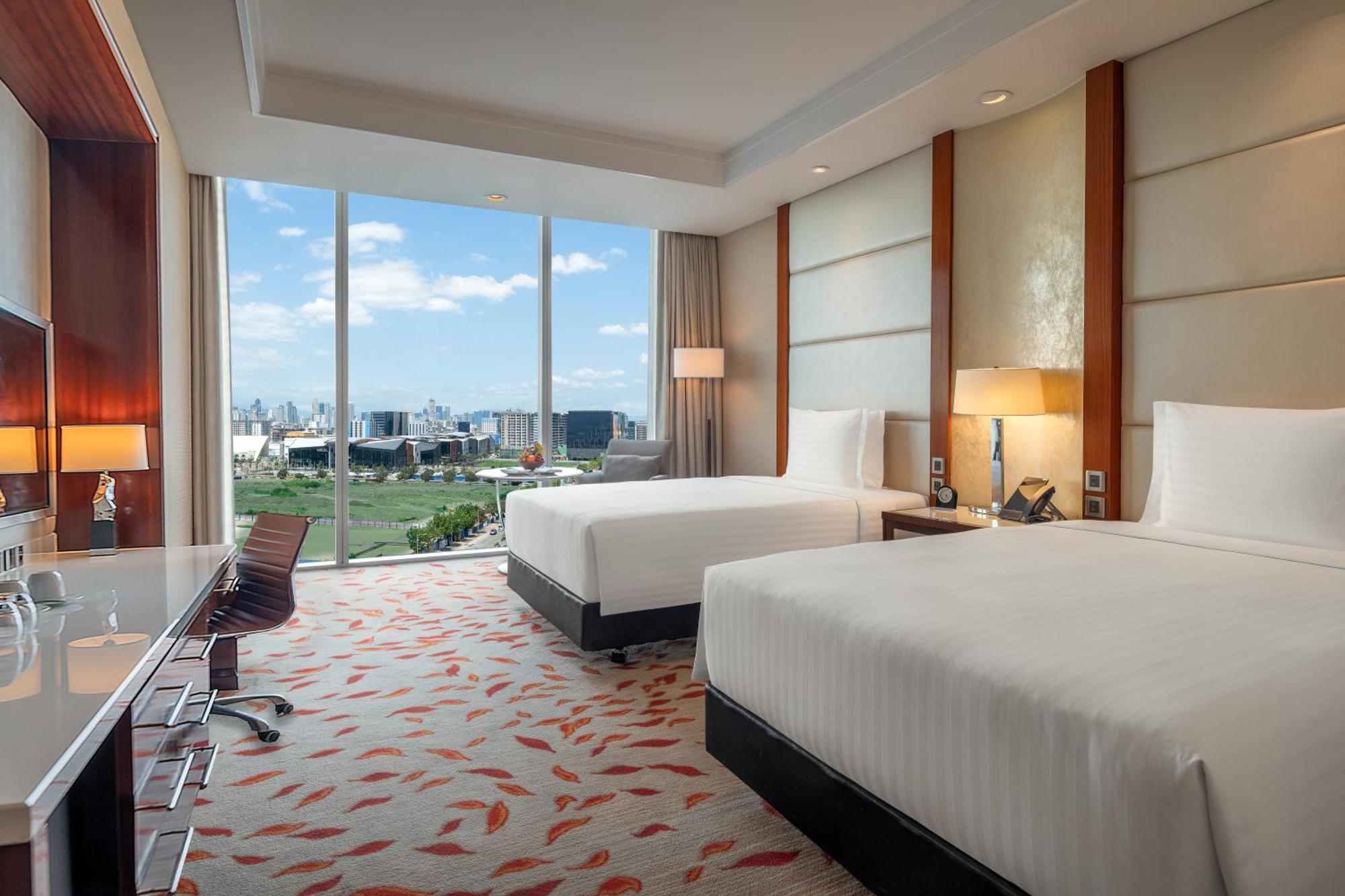 Grand Deluxe City View
