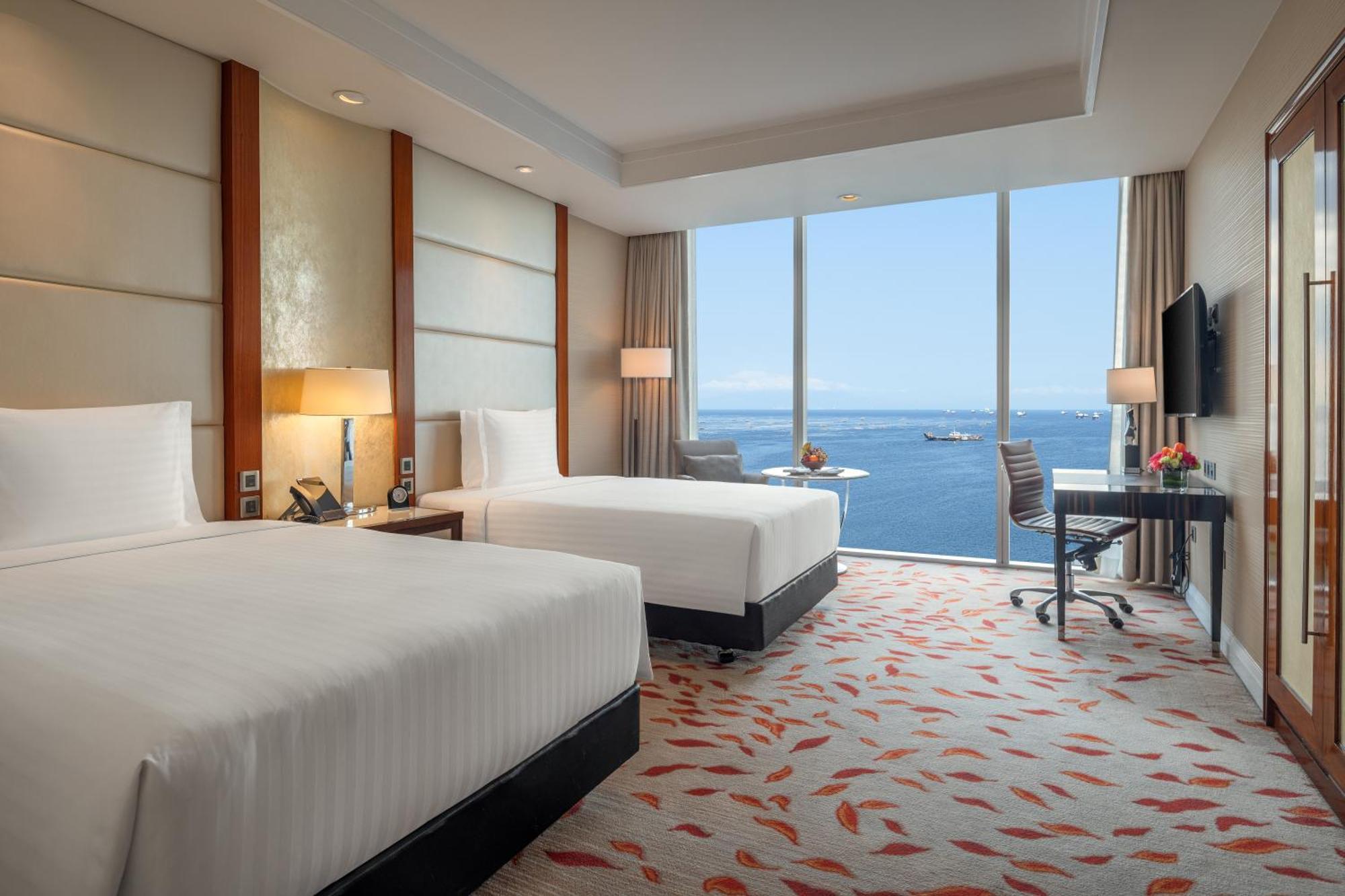 Deluxe Bay View