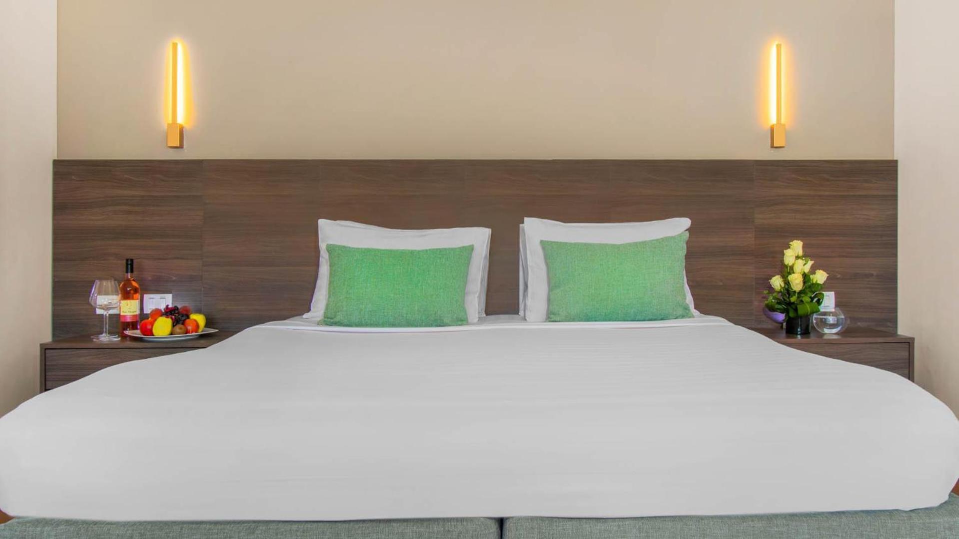 Oasis Queen or Twin Room - Partial Sea & Garden View,1615647075:JPEG