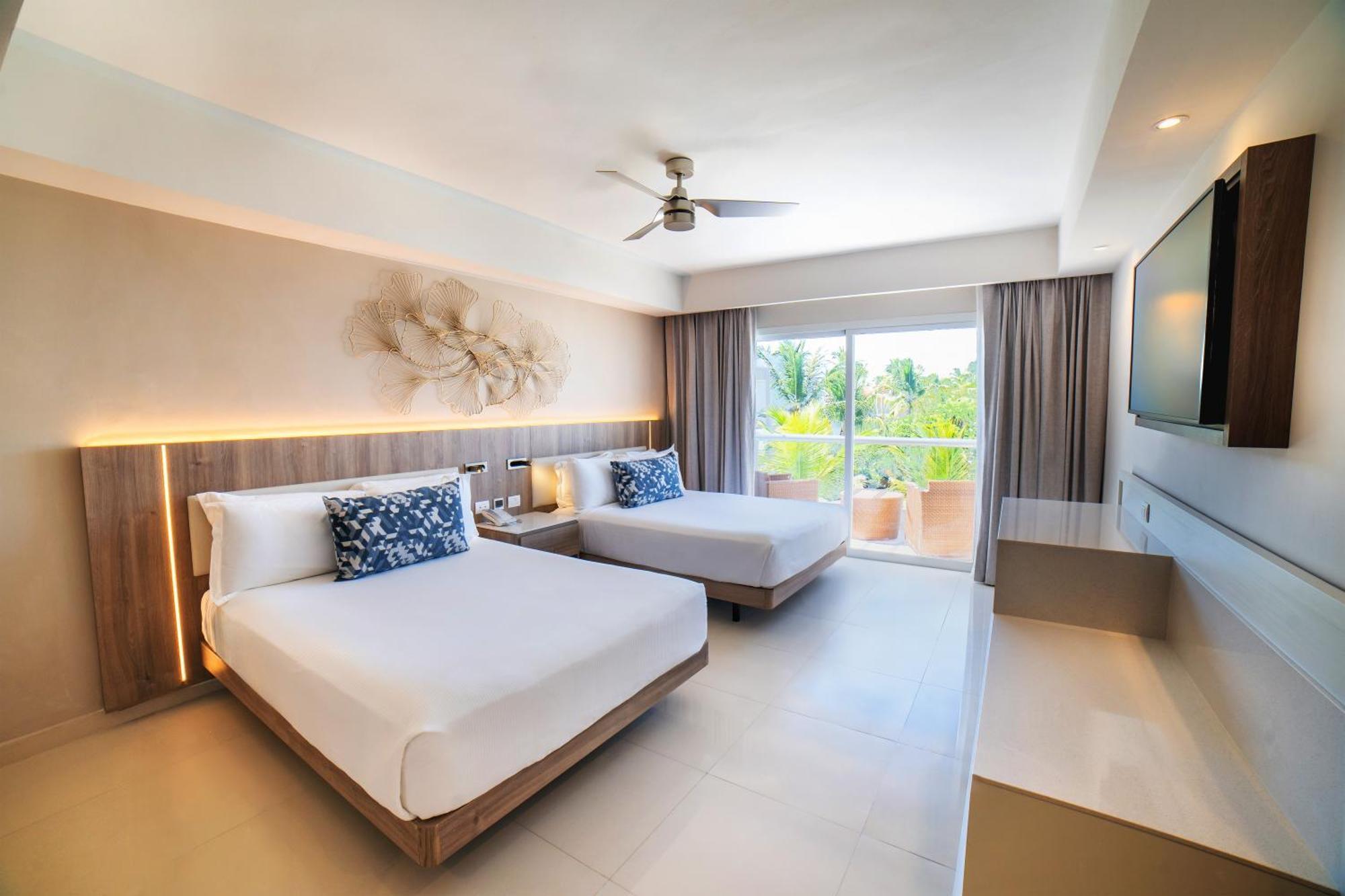Luxury Chairman Two Bedroom Suite Ocean Front Diamond Club