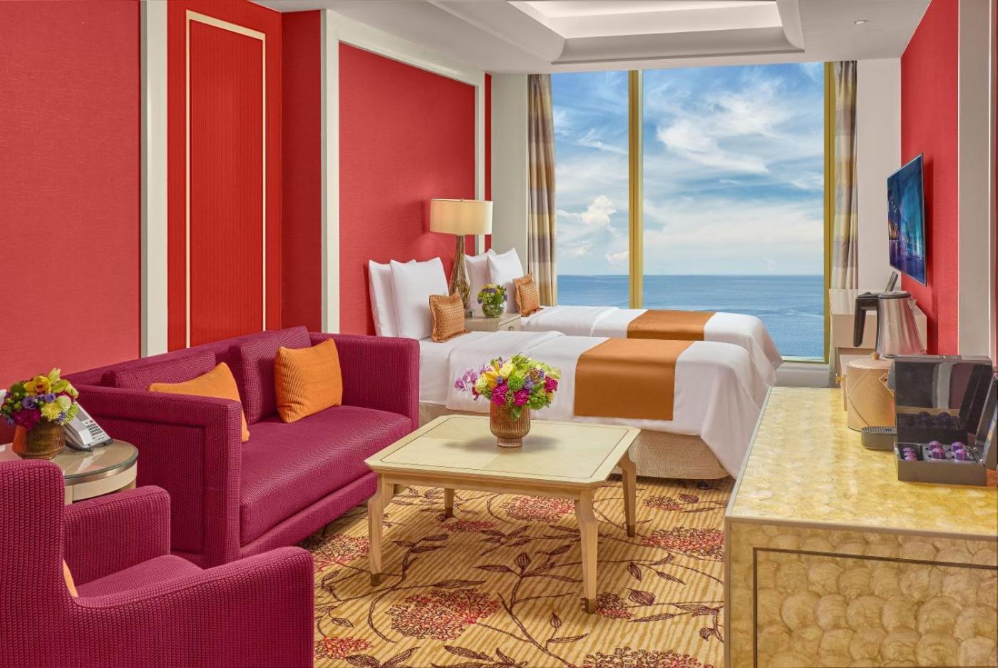 Deluxe Family Room,1641067913:JPEG