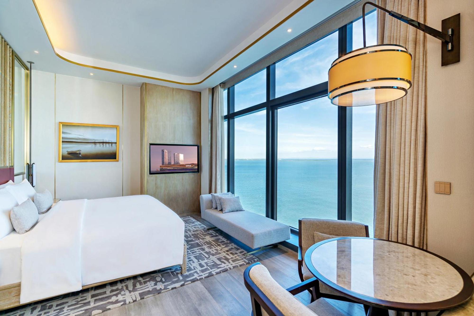 Signature Seaview King