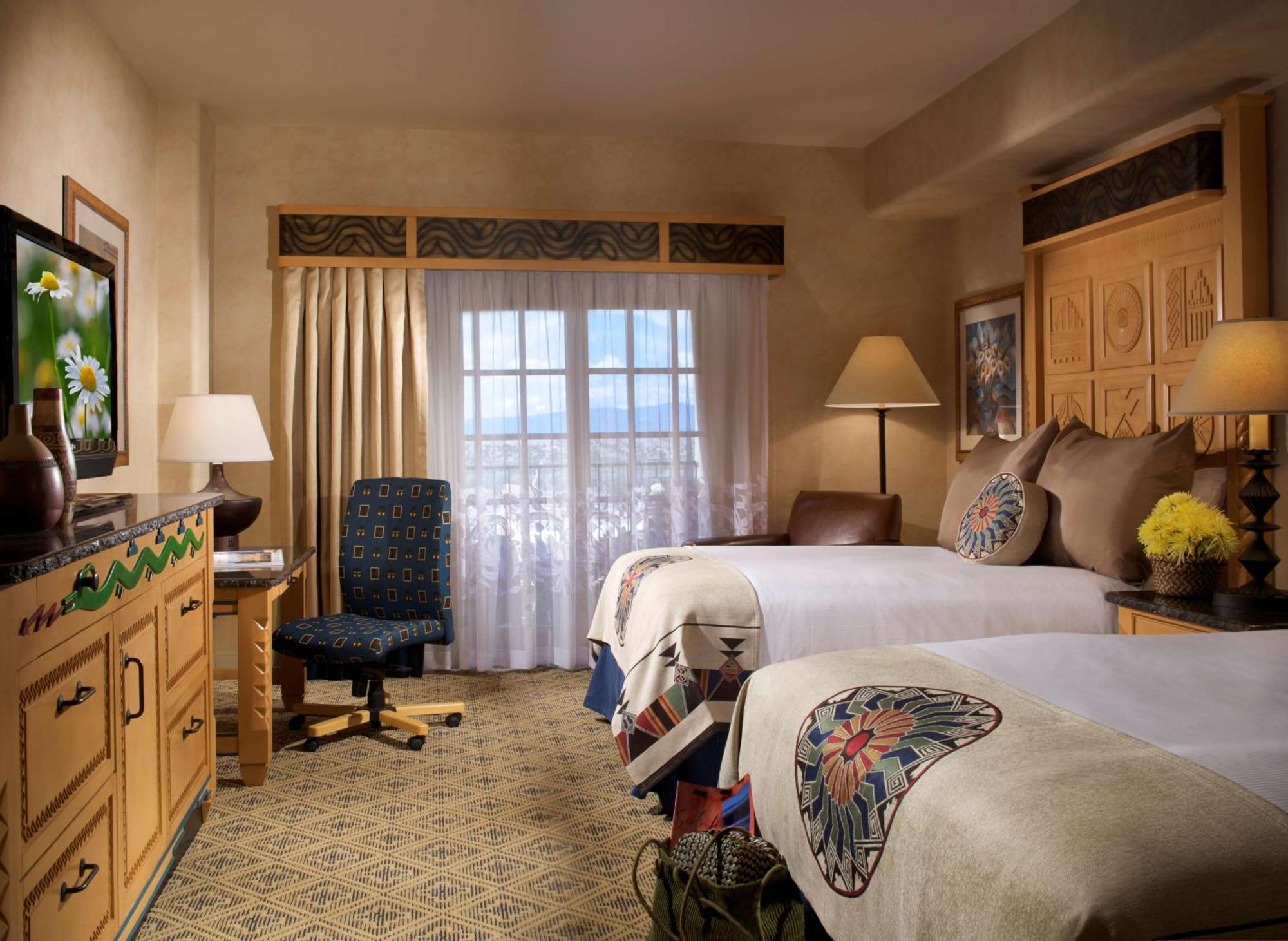 Queen Room Two Queen Beds