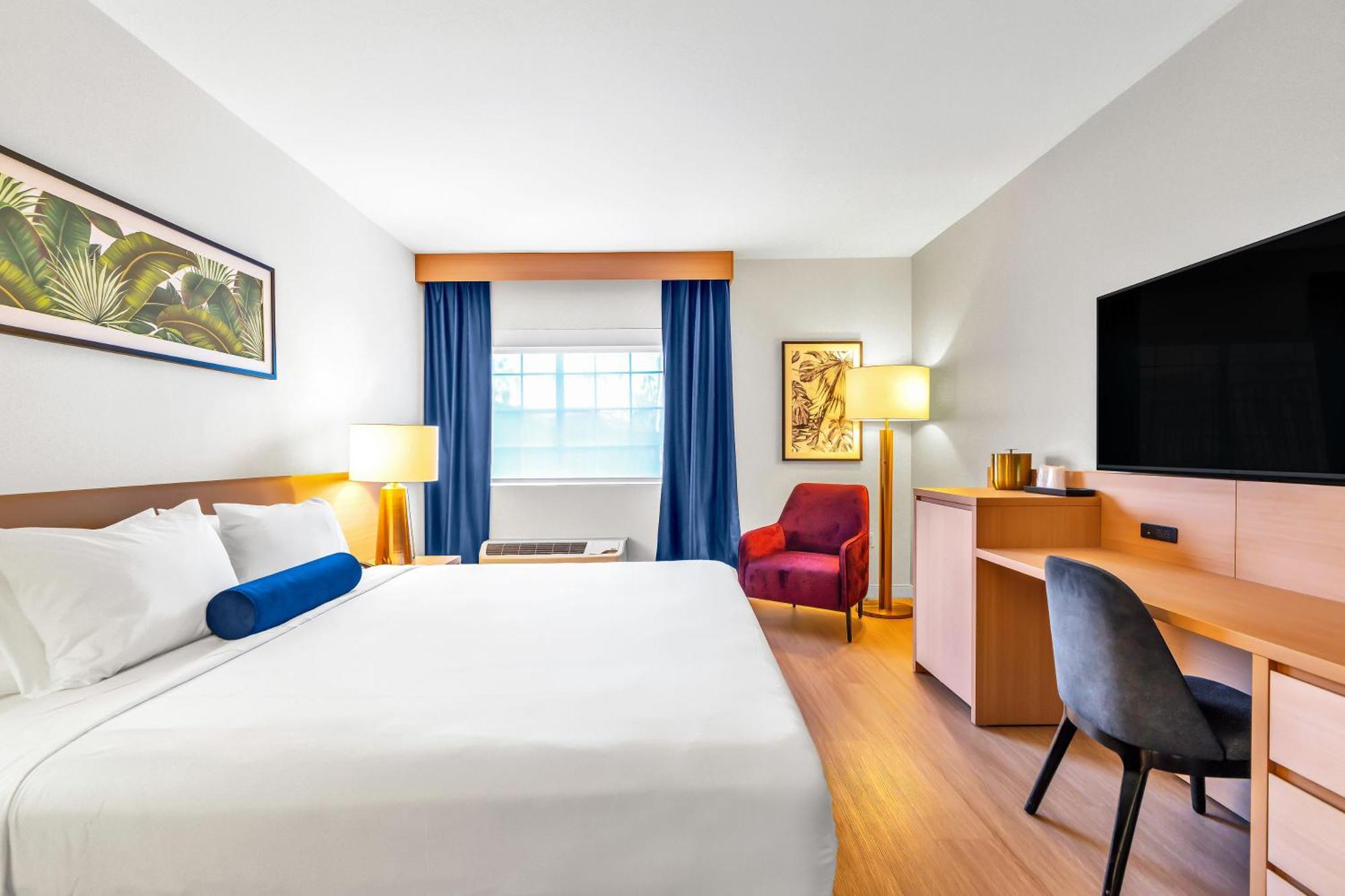 Superior King Room