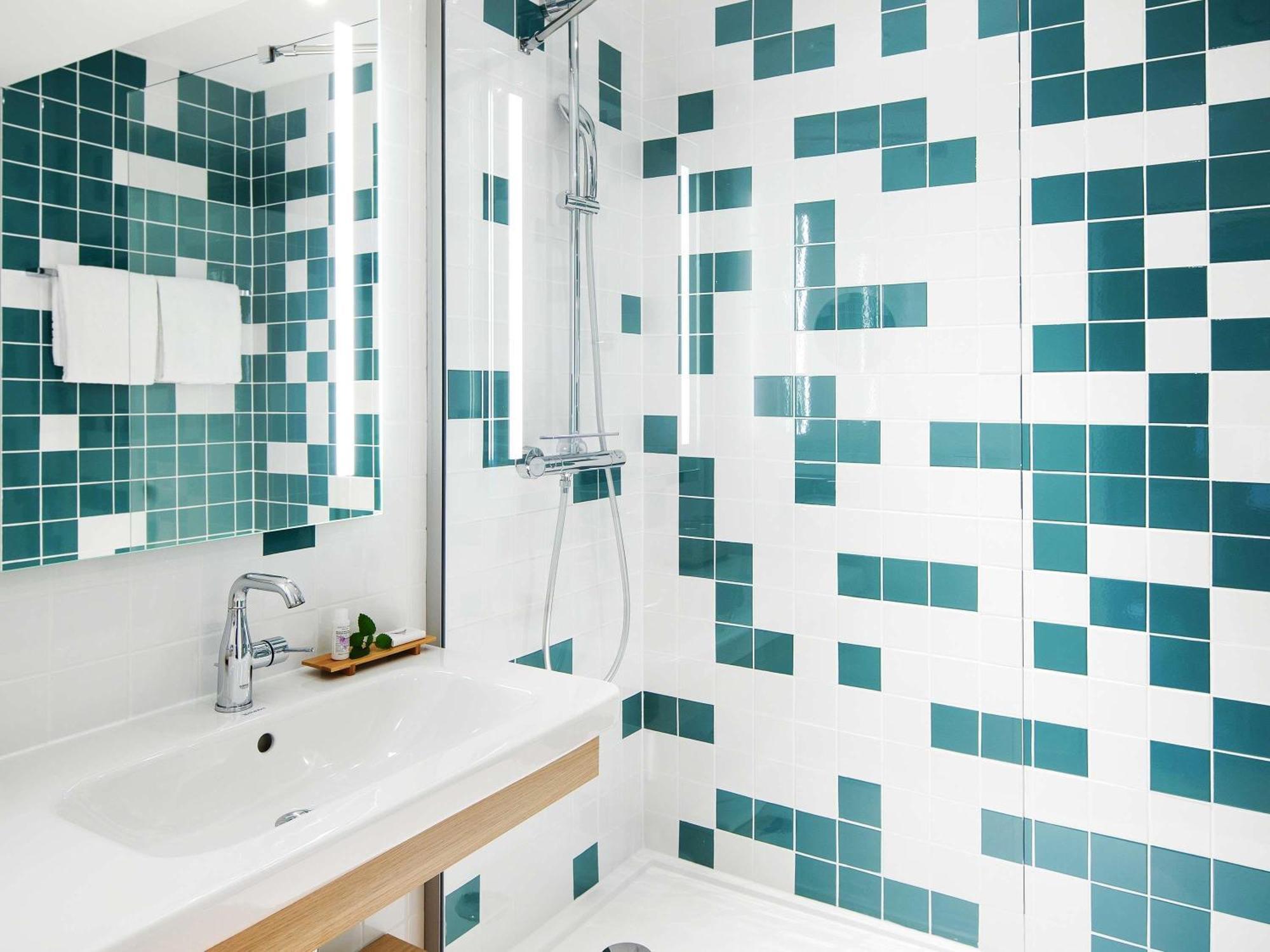 Classic Double Room,1716969621:JPEG