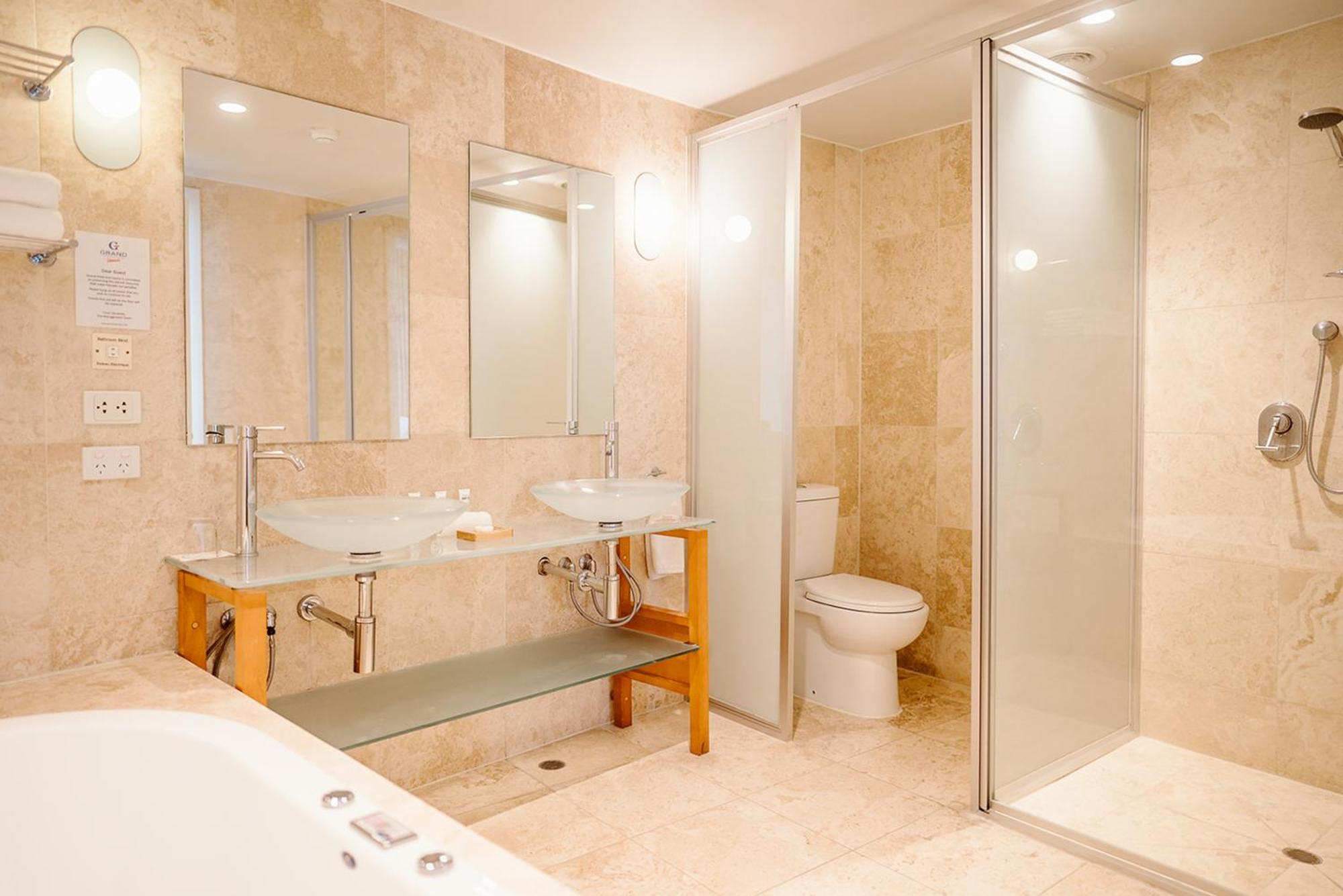 Penthouse Suite,1742710912:JPEG