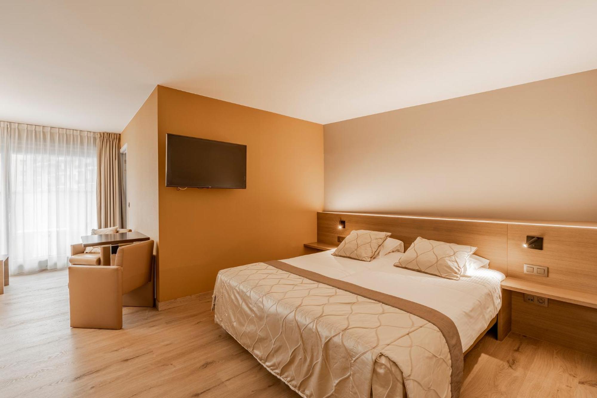 Family Suite Separate Bedroom