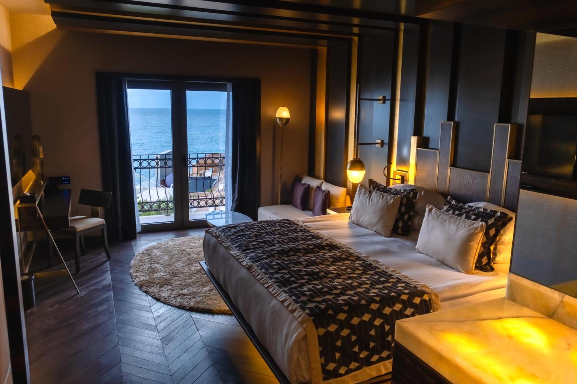 Deluxe Double or Twin Room Sea View