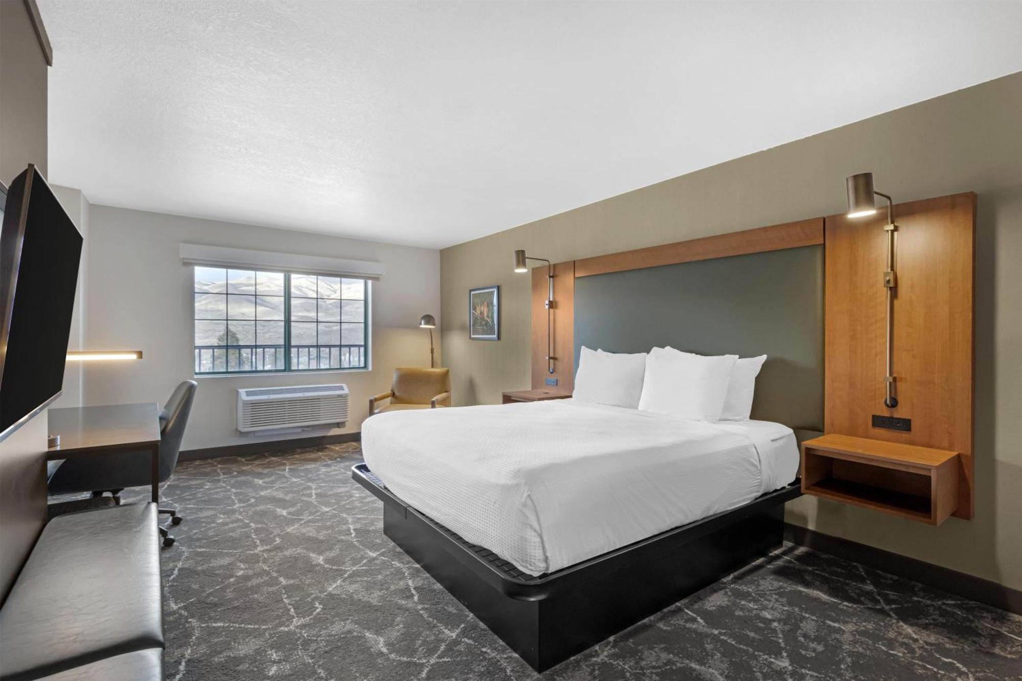 King Room View Non-Smoking
