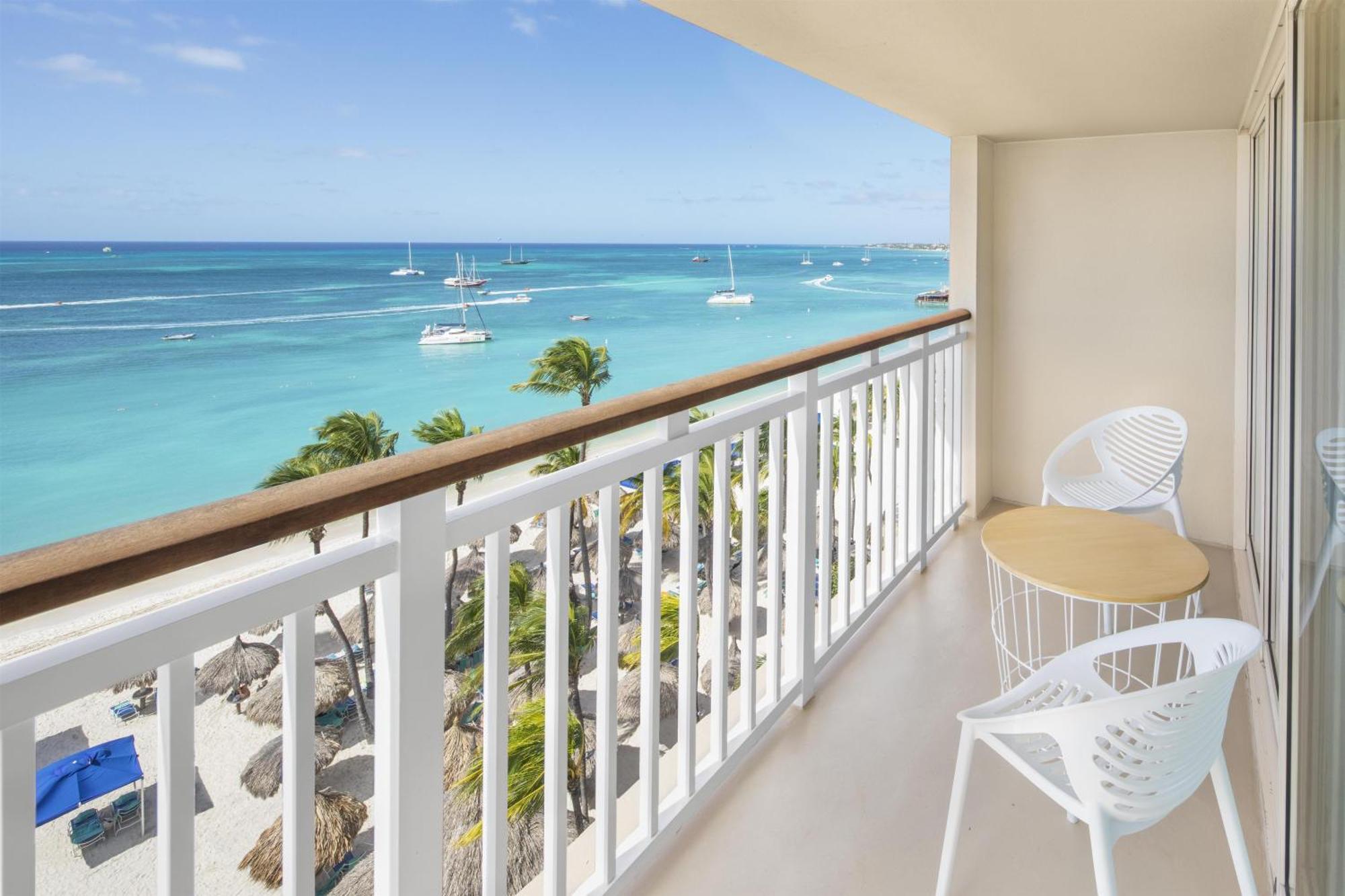 Deluxe Sunset King Studio Balcony Partial Oceanfront