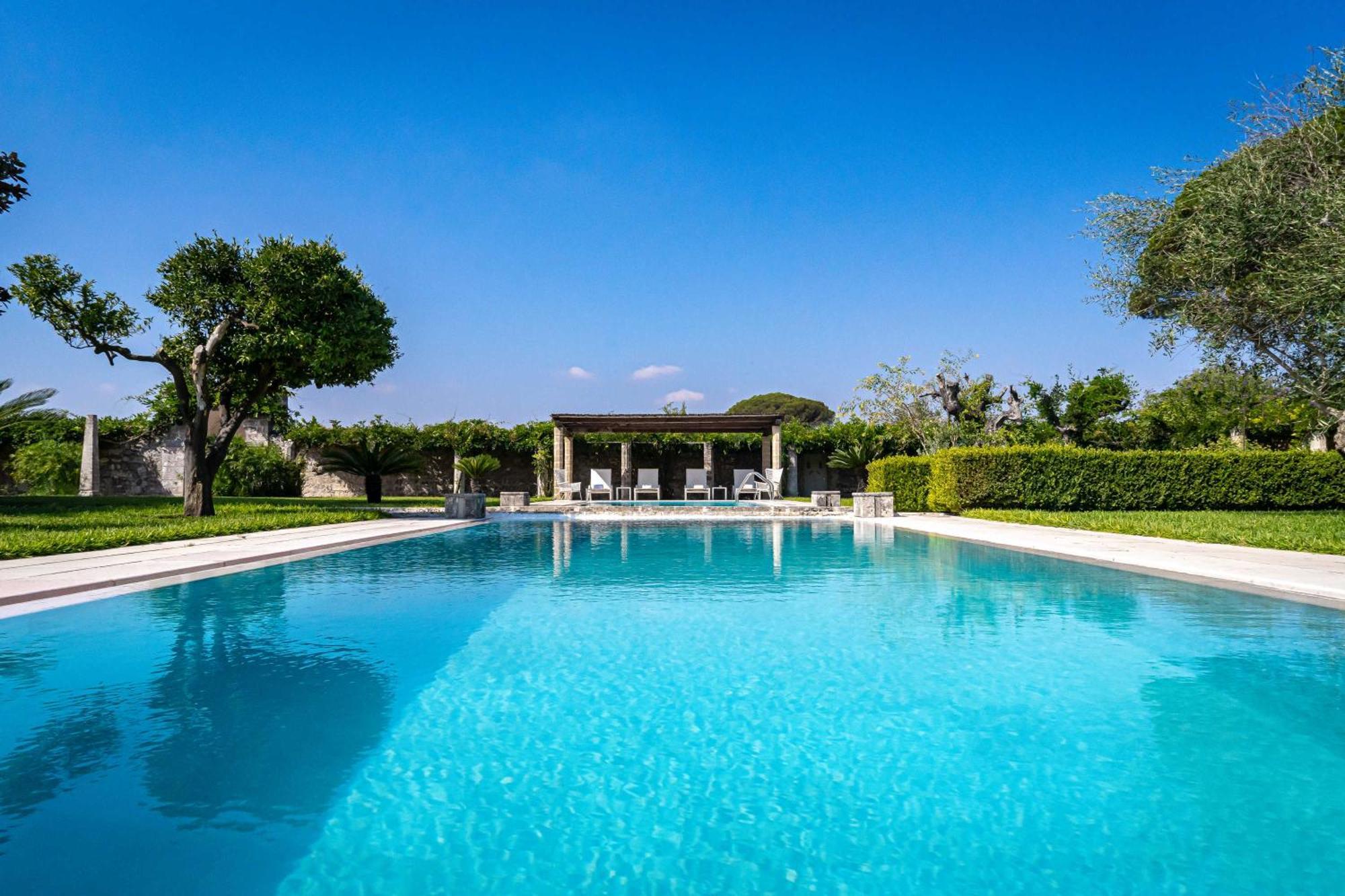 Villa con Piscina Privata