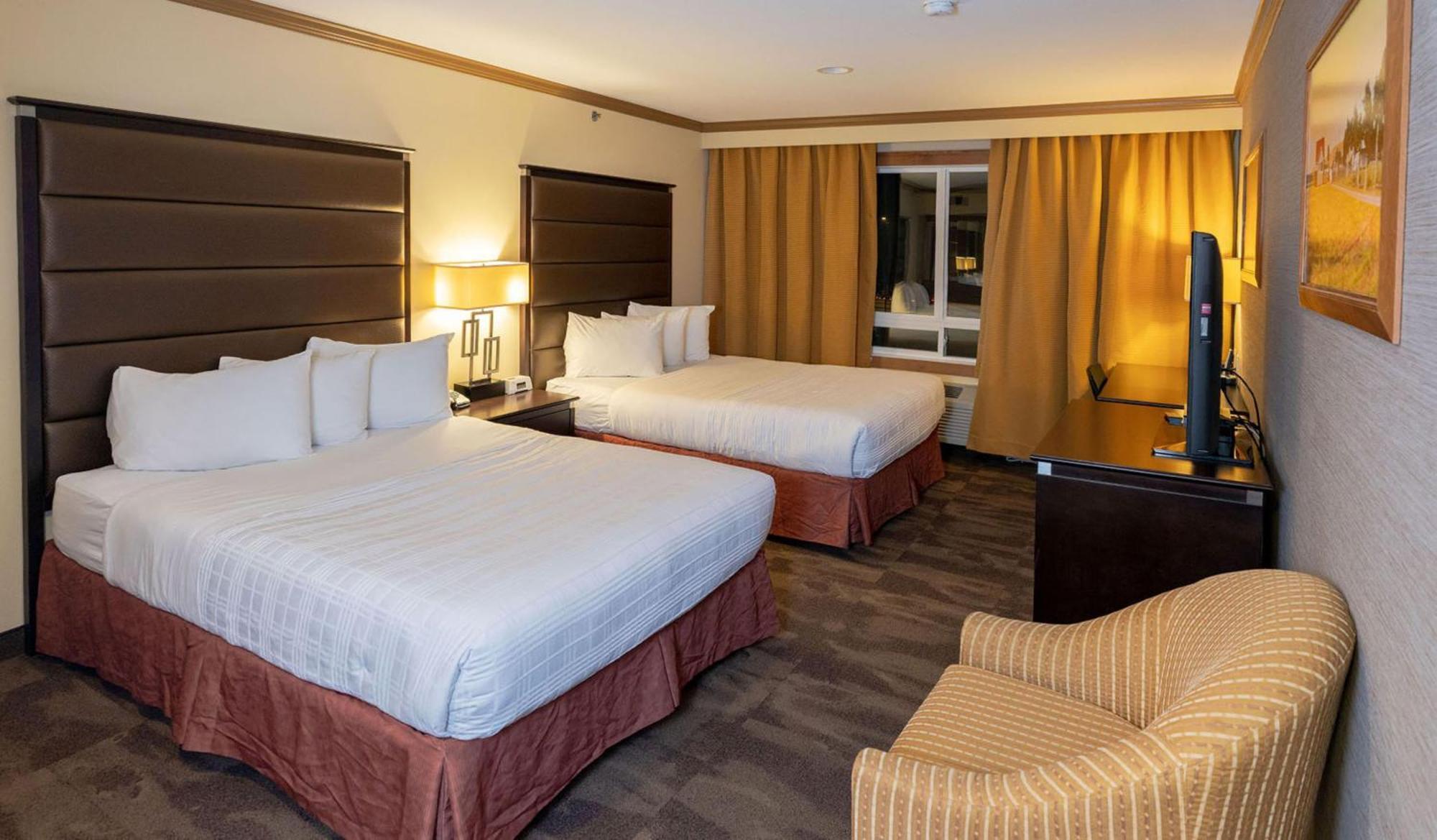 Queen Room with Two Queen Beds - Non-Smoking