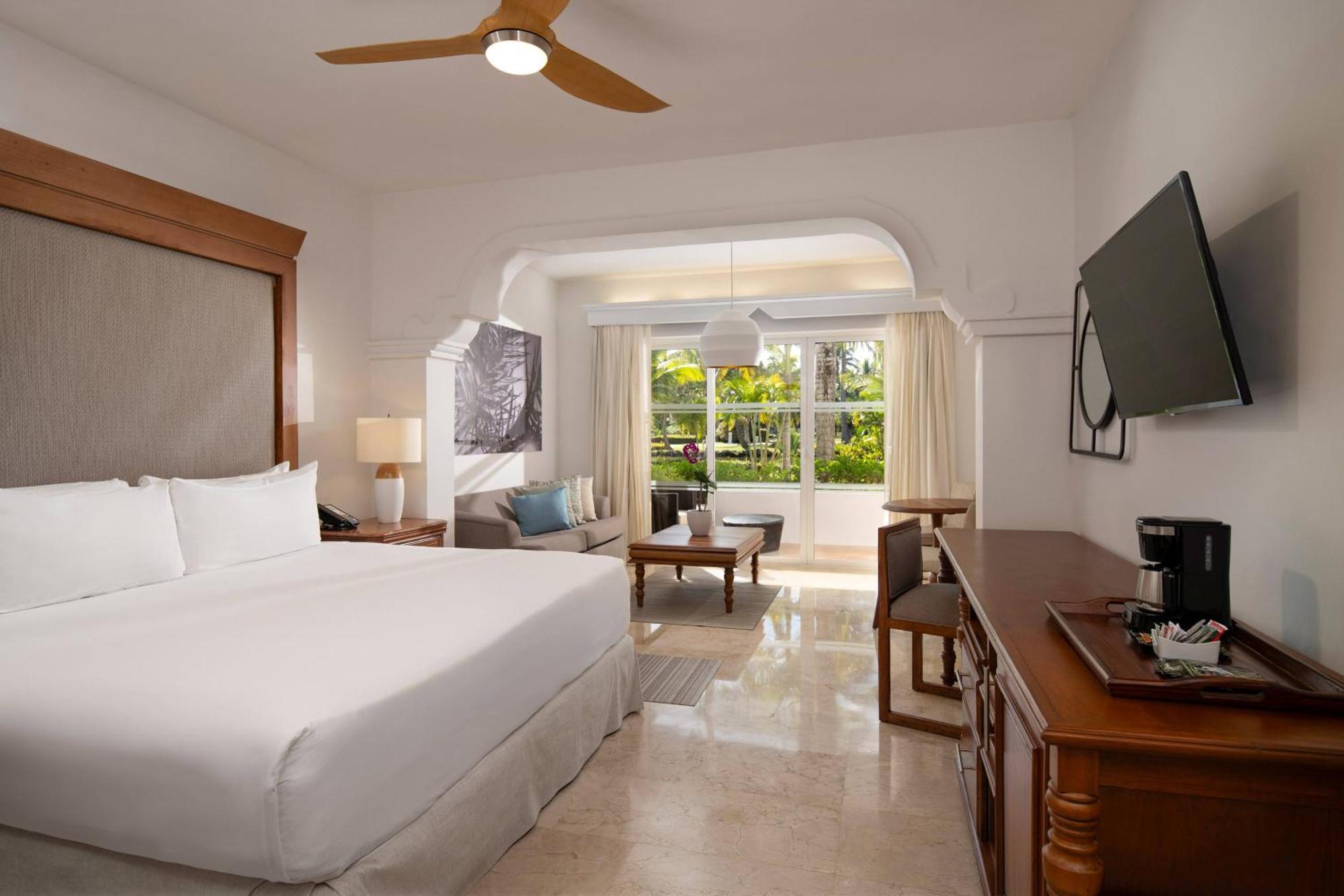 The Level Junior Suite Garden View