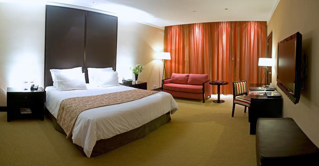 Standard King Room,1332634541:JPEG