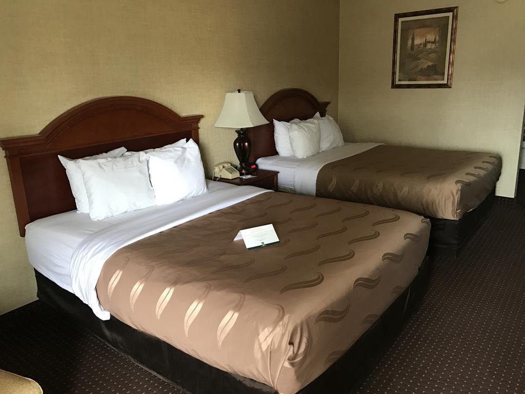 Queen Room with Two Queen Beds - Non-Smoking- Not Pet Friendly
