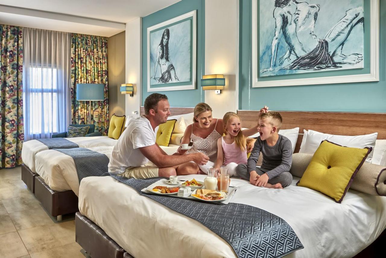 Superior Family Room