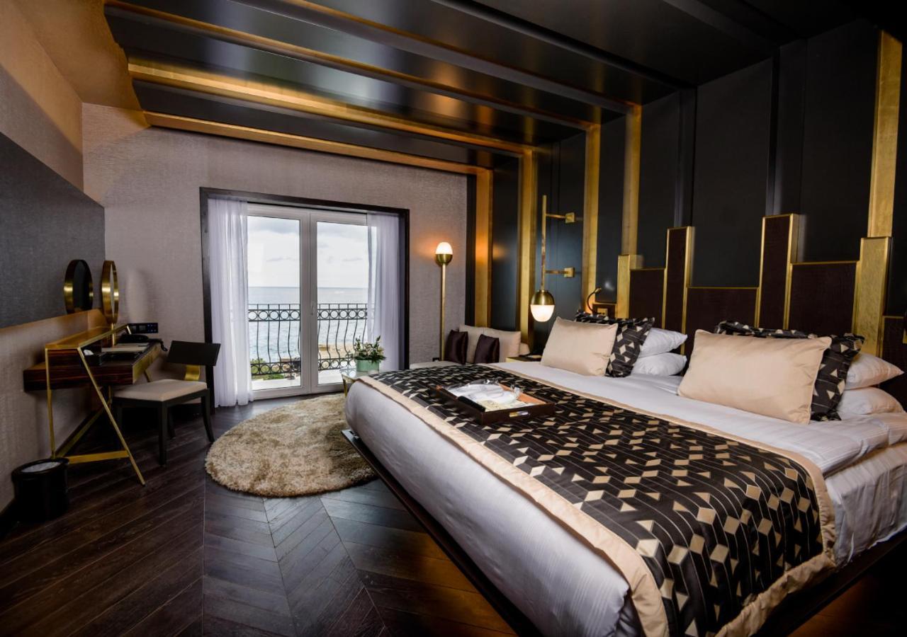 Deluxe Double or Twin Room Sea View