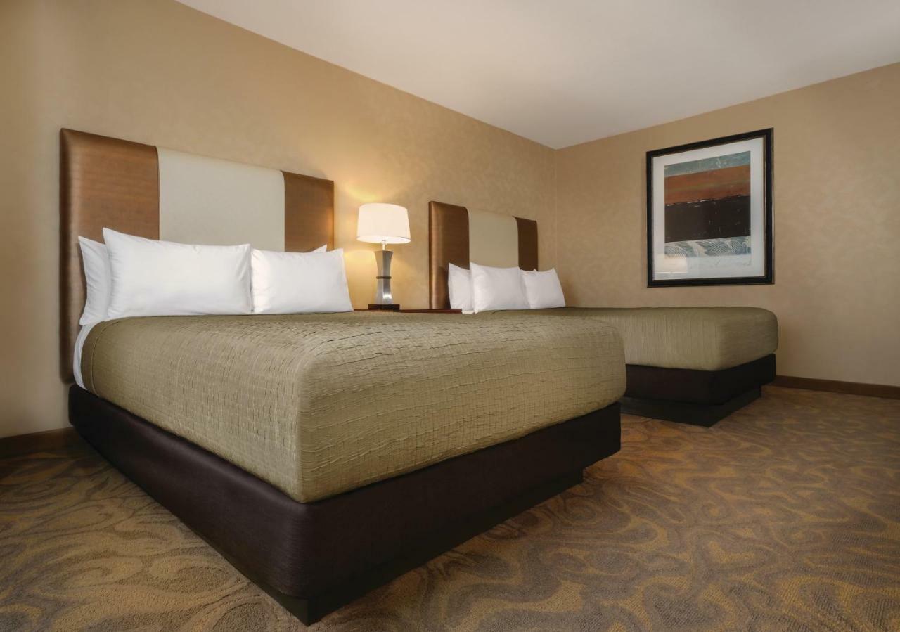 Casino Tower Double Queen Room