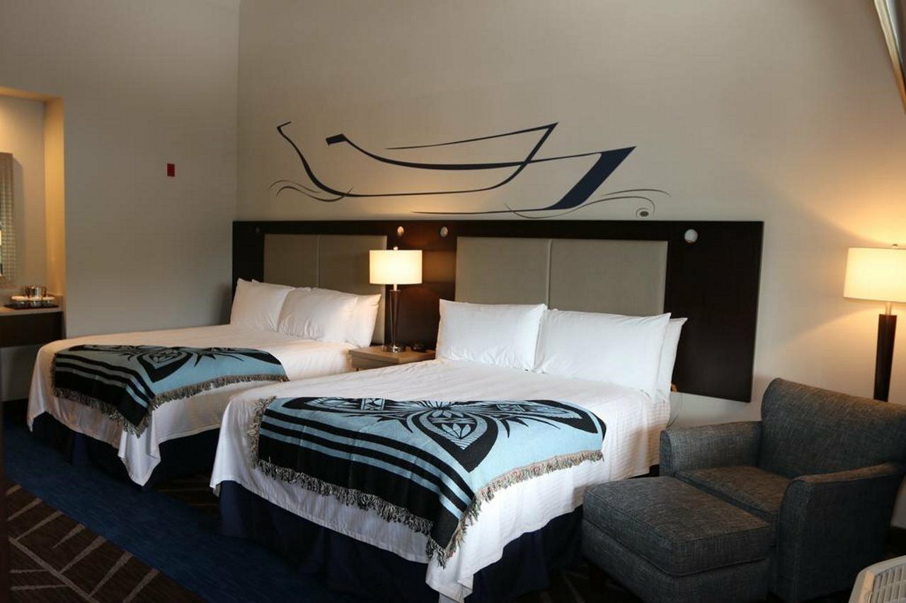 Deluxe Queen Room Two Queen Beds
