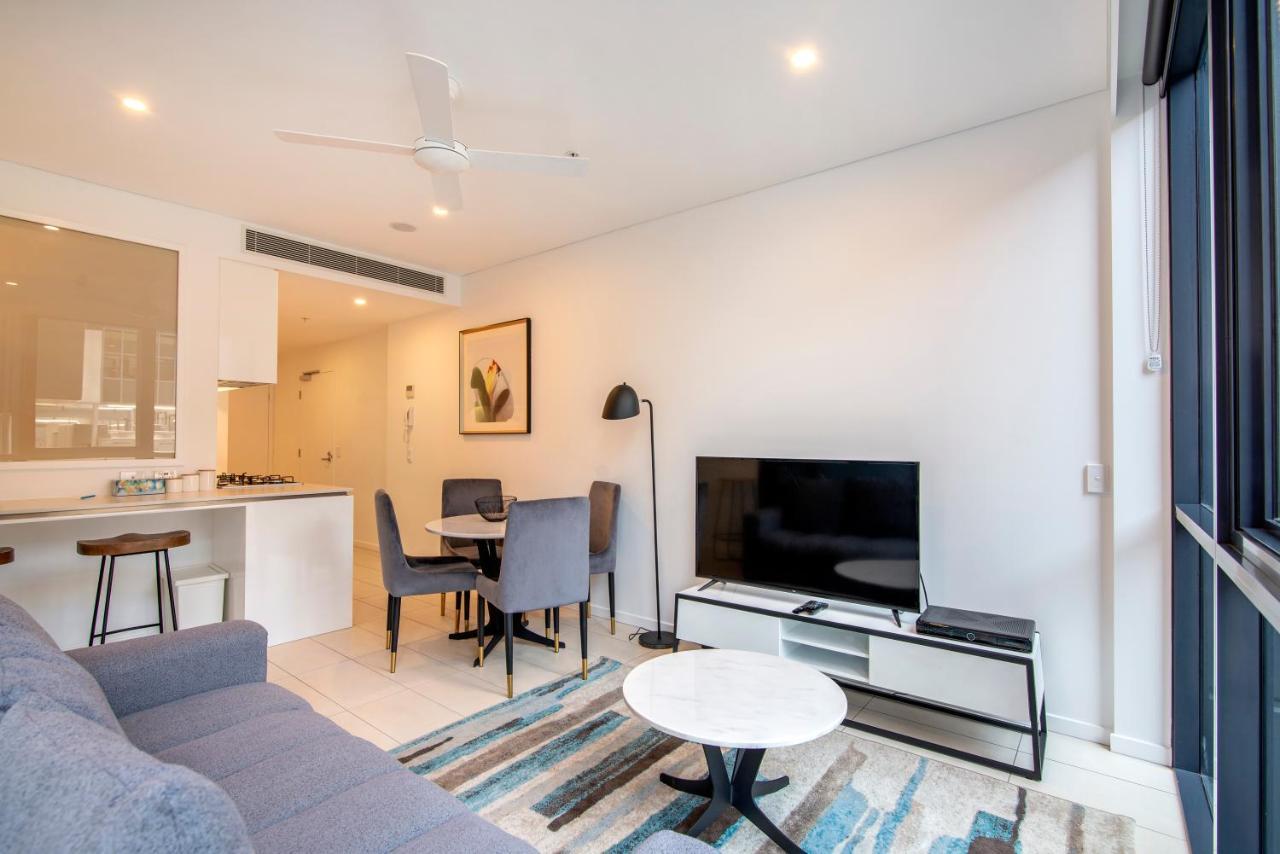 One Bedroom Apartment,976328479:JPEG