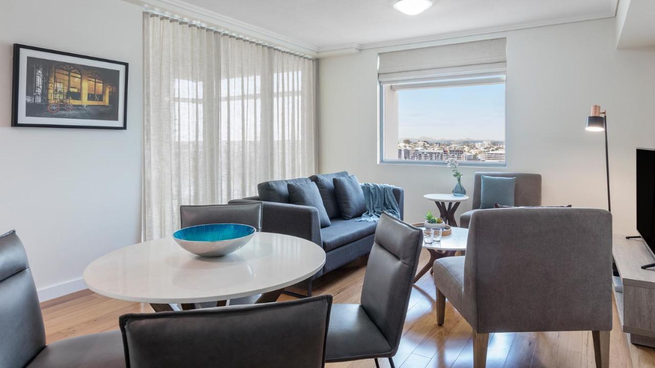 Two-Bedroom Apartment,1440283405:JPEG