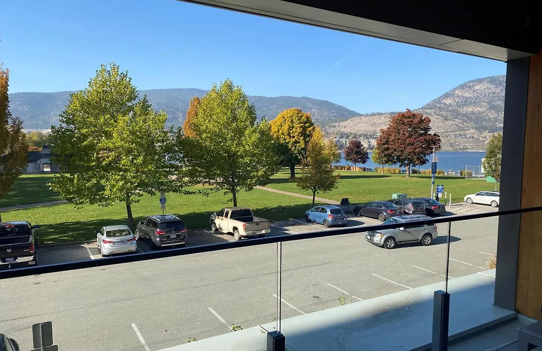 Penticton Lakeside Resort-1