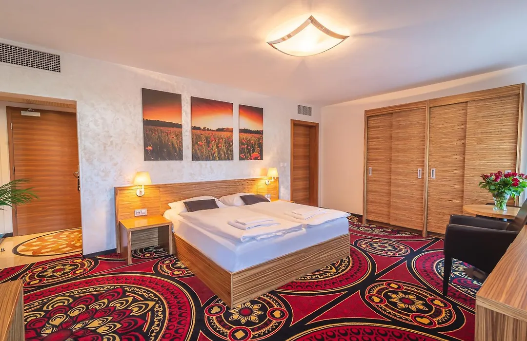 Hotel Admiral Kozina-1