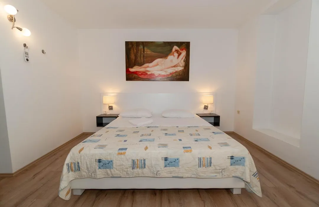 Hotel Paquito-1