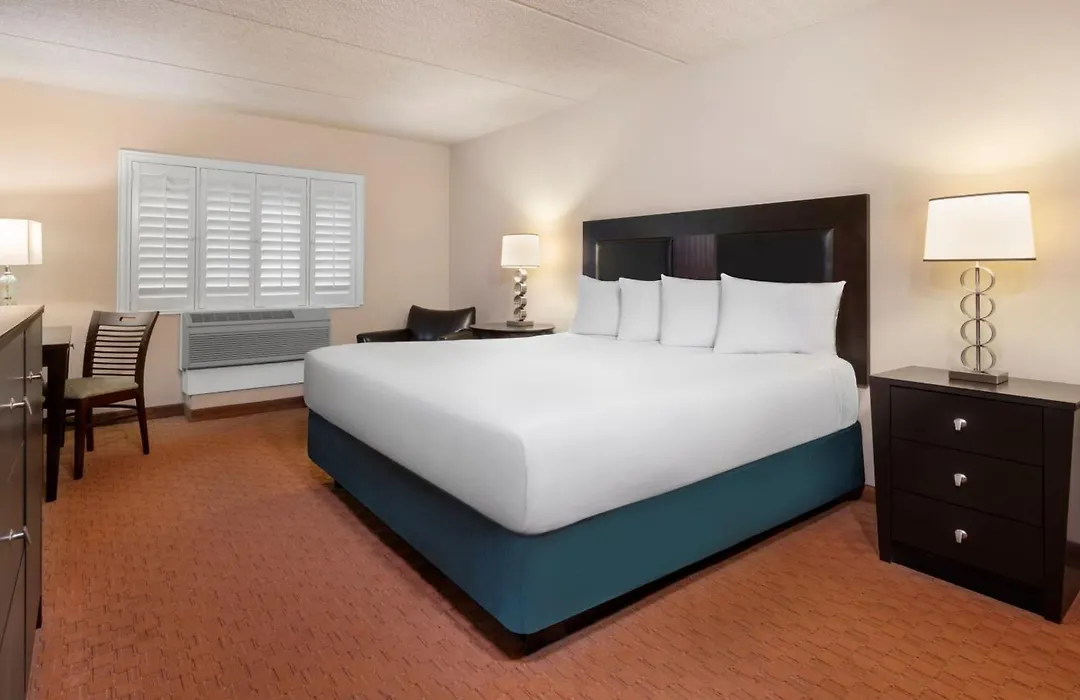 Tropicana Laughlin Hotel & Casino - A Caesars Rewards Destination-1