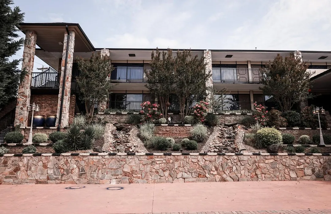 Riverside Inn & Suites Danville Virginia-1