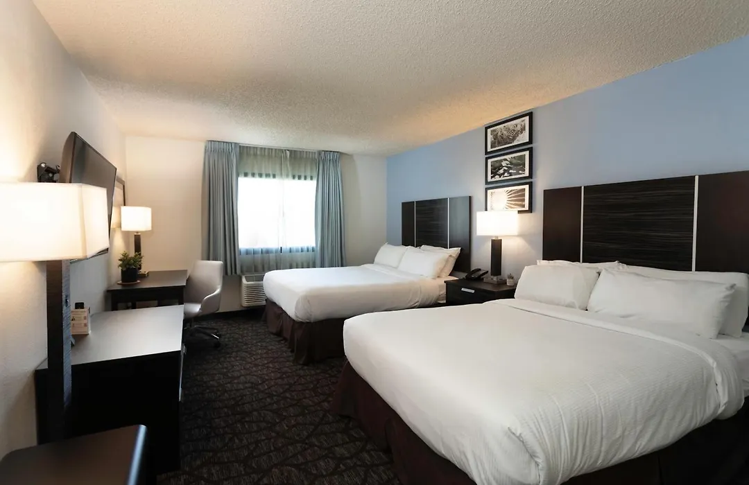 Silver Sevens Hotel And Casino, A Wyndham Garden-1