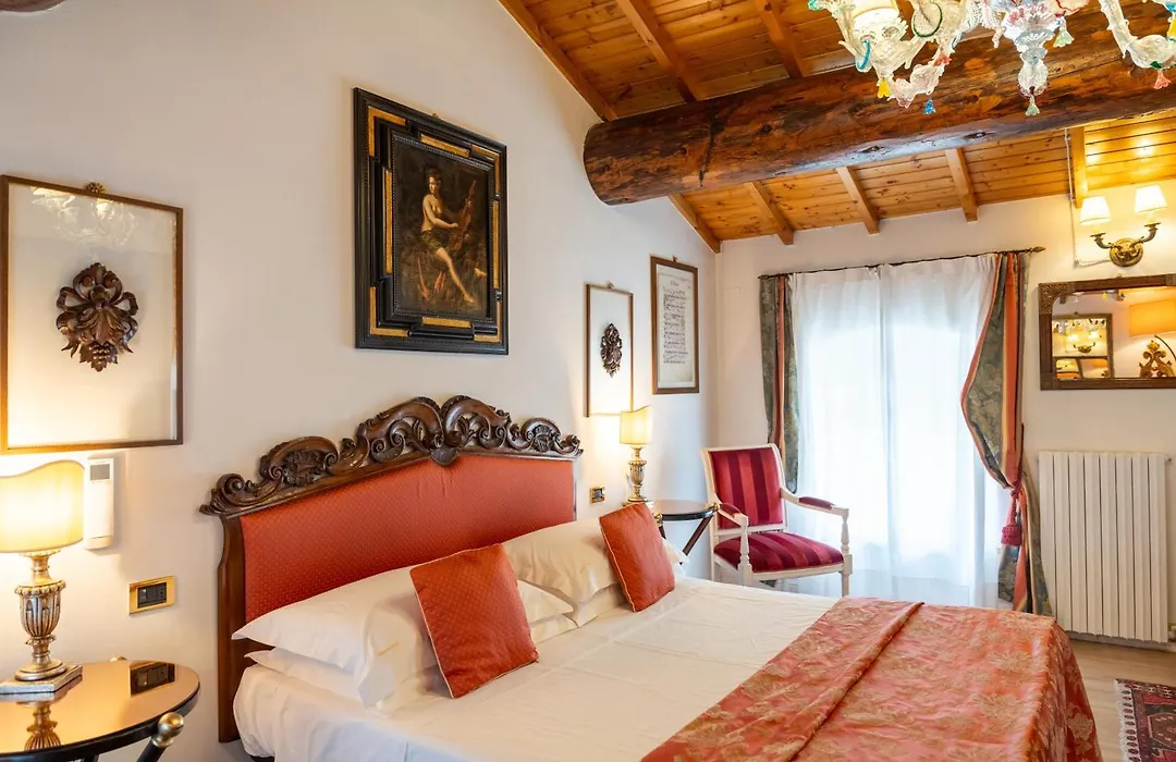 Resort Casino di Caccia-1
