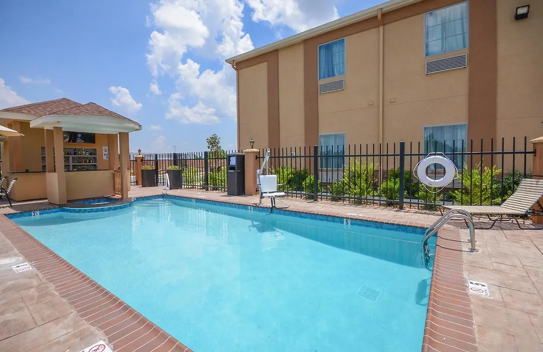 Best Western Casino Inn-1