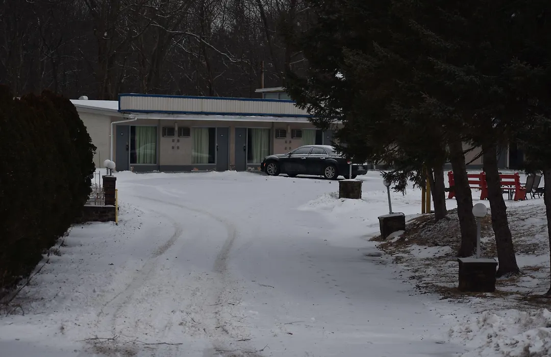 Casino Motel-1
