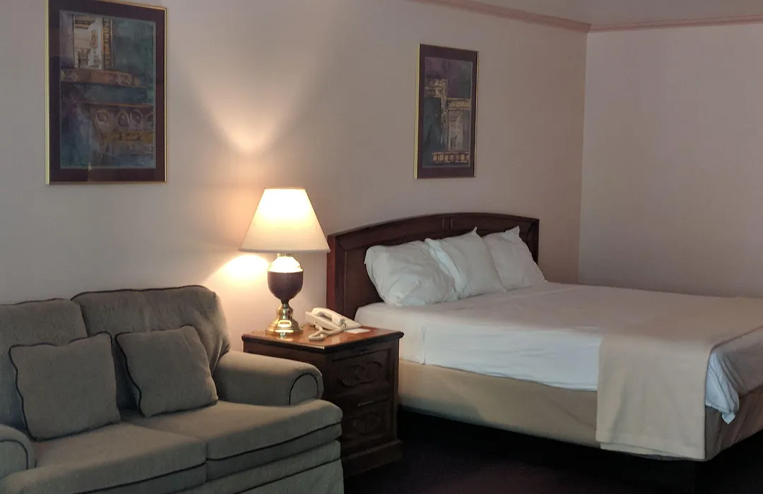 Saddle West Casino Hotel-1