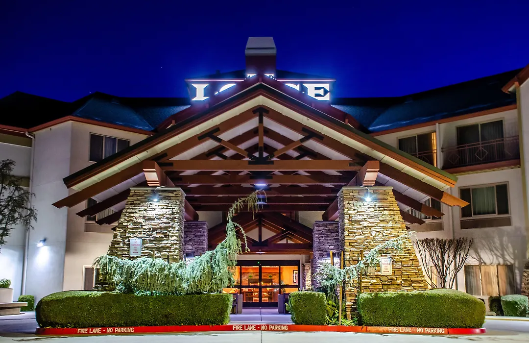 Lodge At Feather Falls Casino-1