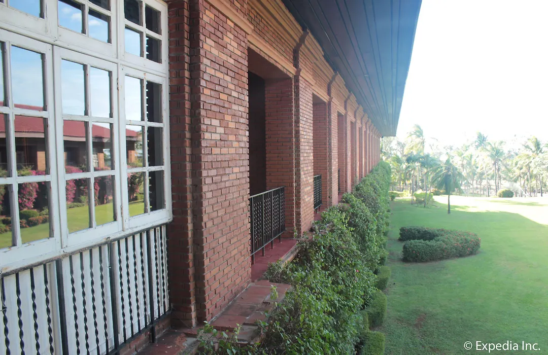 Fort Ilocandia Resort Hotel-1